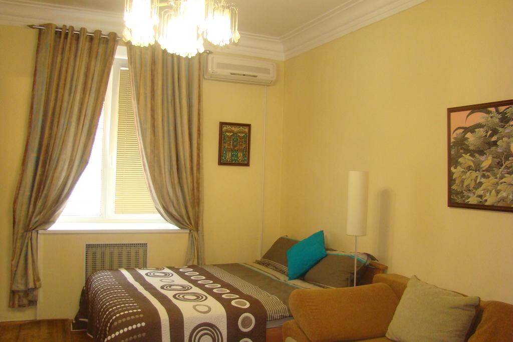 Alex Apartments On Puskinskaya-Chikalenko New Name Kyiv Room photo